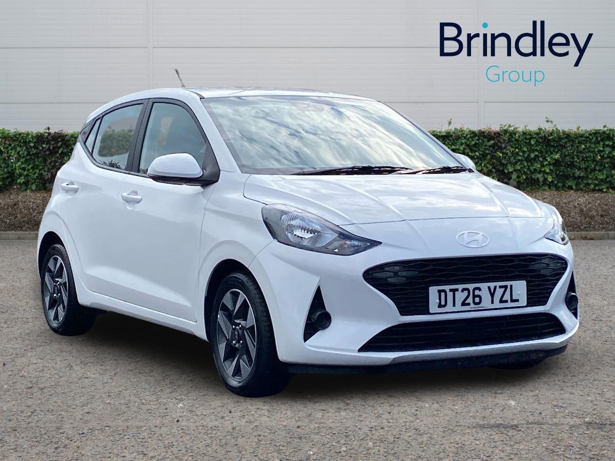 Hyundai i10 listing photo