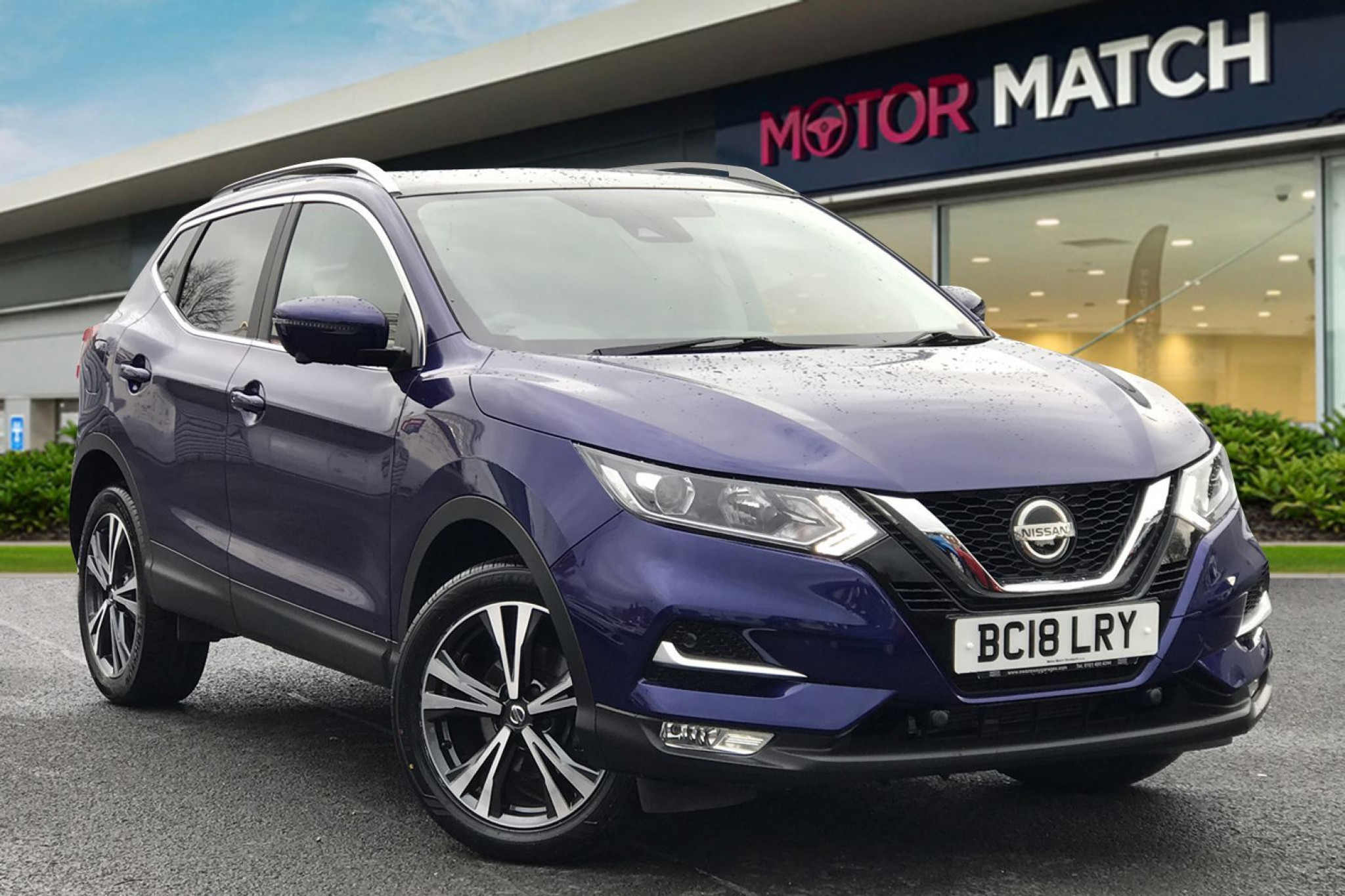 Nissan Qashqai 1.2 DIG-T N-Connecta (s/s) 5dr