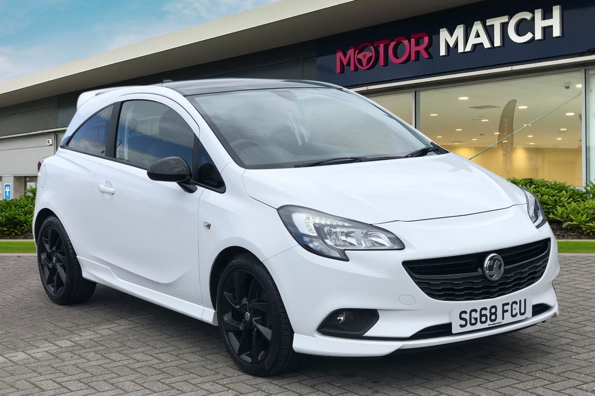 Vauxhall Corsa 1.4i ecoTEC SRi VX Line Nav Black 3dr