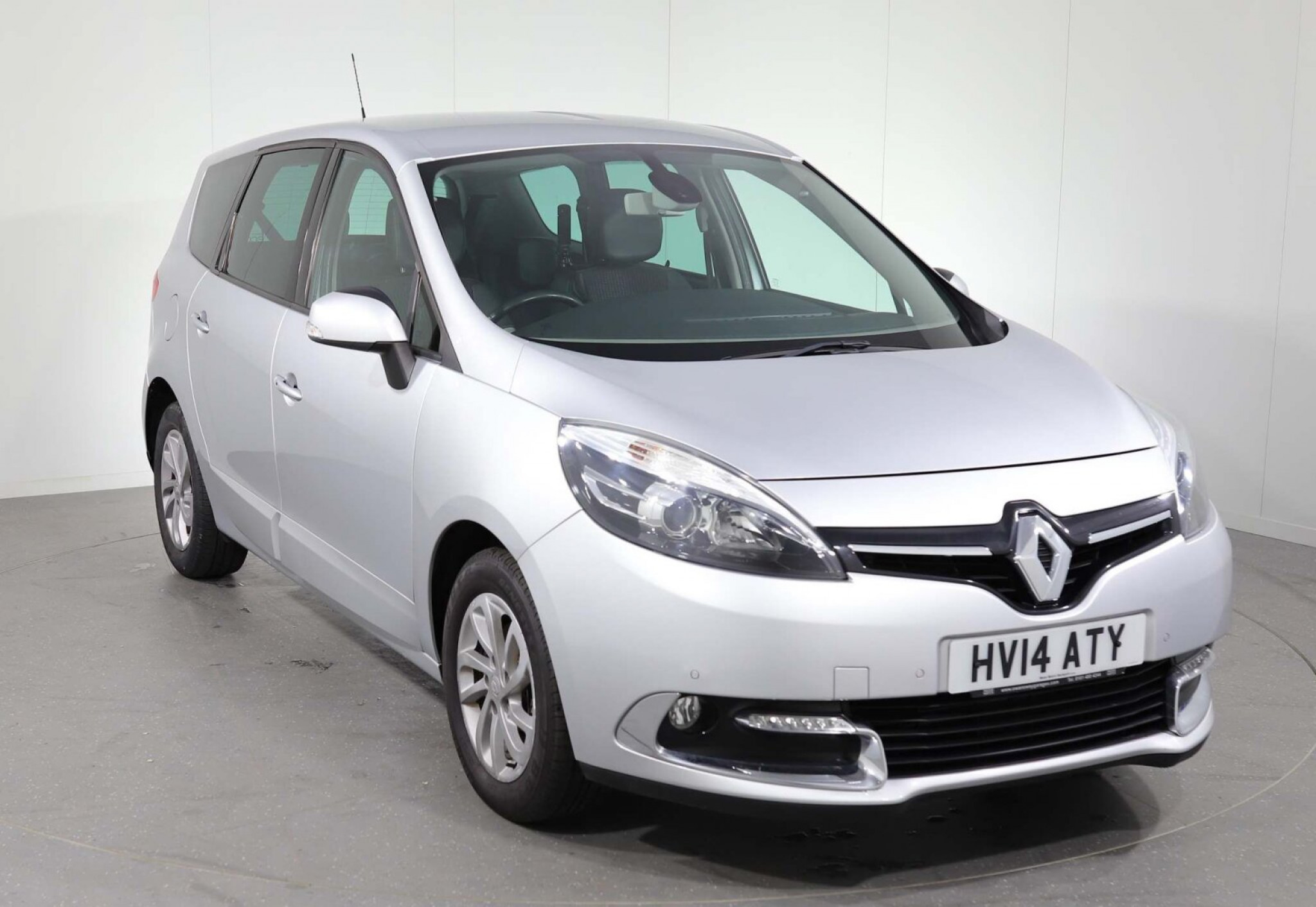 Renault Grand Scenic 1.5 TD ENERGY Dynamique TomTom (s/s) 5dr