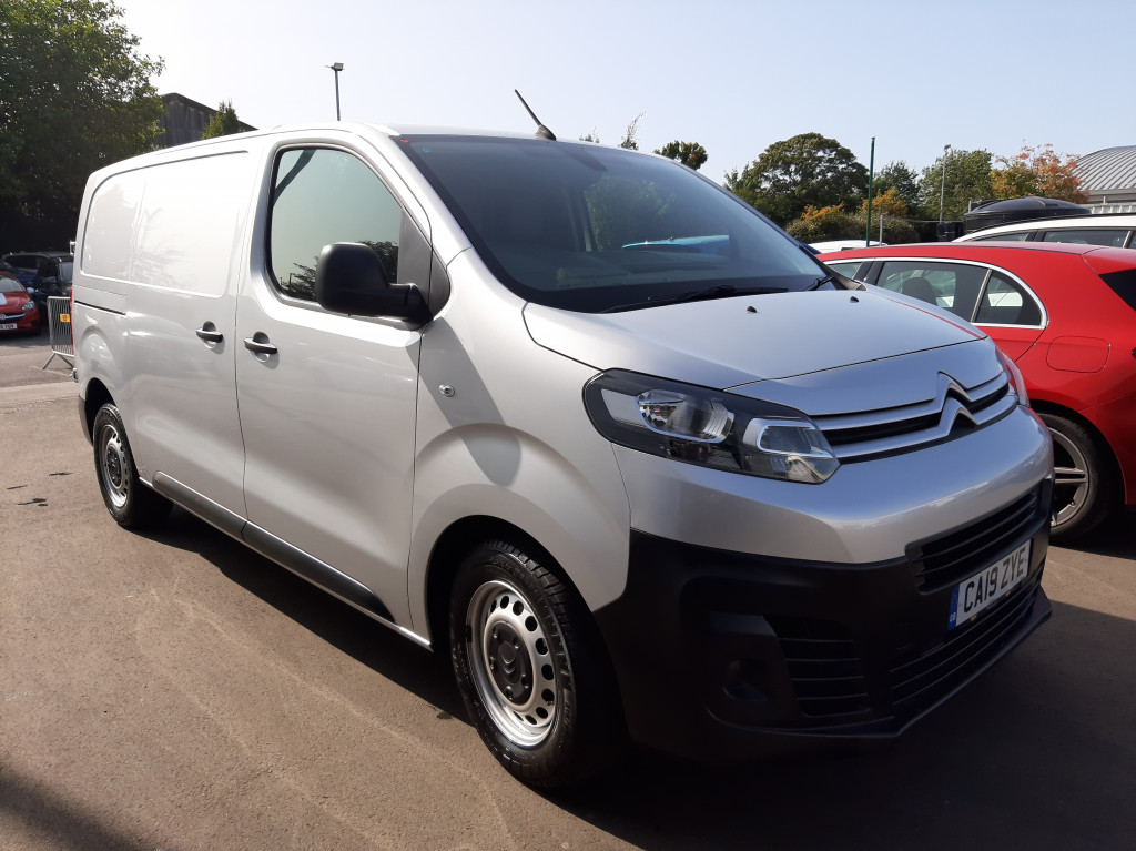 citroen dispatch 2019