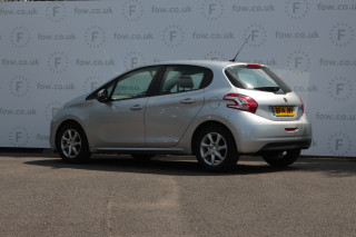 PEUGEOT 208 HATCHBACK 1.2 VTi Active 5dr