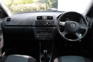 SKODA FABIA HATCHBACK 1.2 12V SE 5dr