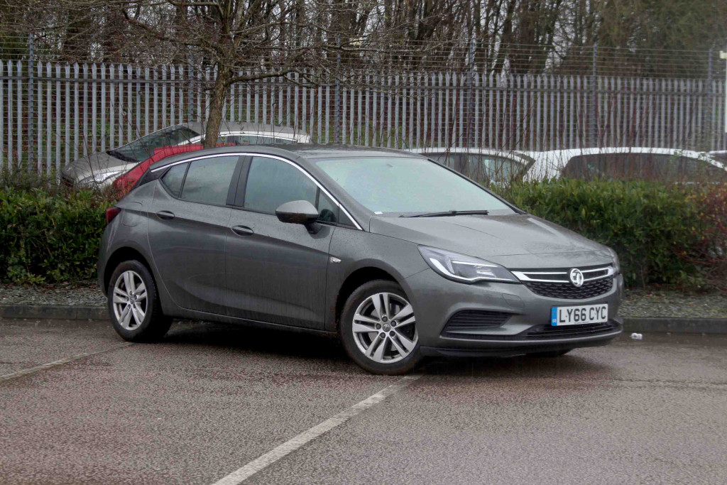 Vauxhall Astra Diesel Hatchback 1 6 Cdti 16v 136 Tech Line 5dr Auto Front Rear Park Distance Sensors Ly66cyc Used Vauxhall Astra Fords Of Winsford