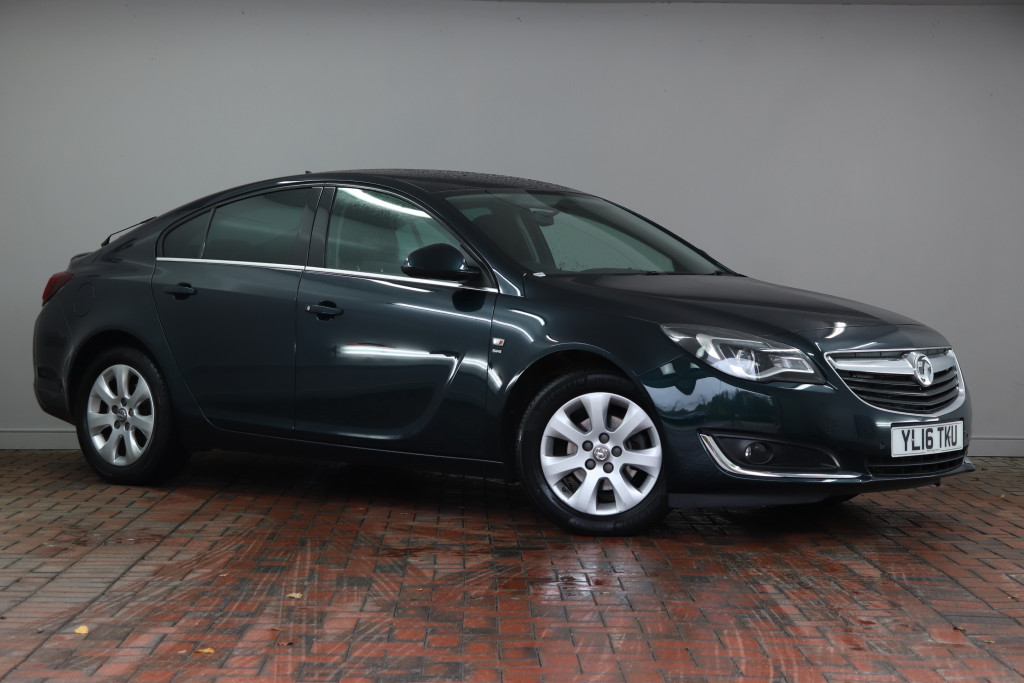 Vauxhall Insignia Diesel Hatchback 1 6 Cdti Ecoflex Sri Nav 5dr Start Stop Apple Carplay Front Rear Parking Sensors Dab Radio Yl16tku Used Vauxhall Insignia Fords Of Winsford