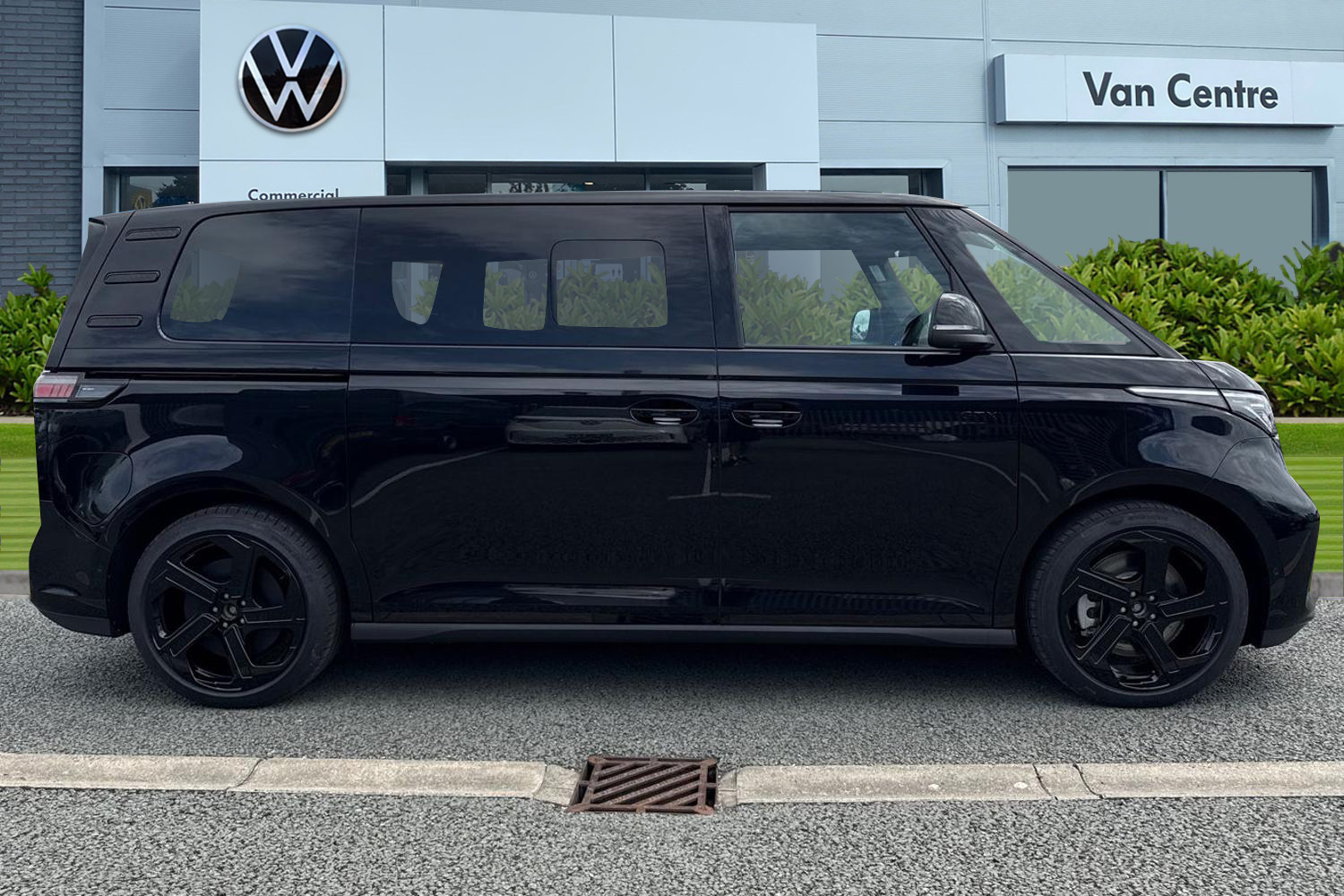 CX26JDK Volkswagen ID. Buzz Pro 86kWh GTX MPV 5dr Electric Auto