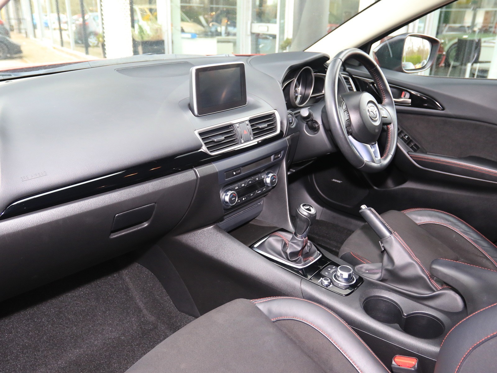 Mazda 3 Fastback 2 0 Skyactiv G 120ps Sport Nav 2018 Review Against The Tide Car Magazine